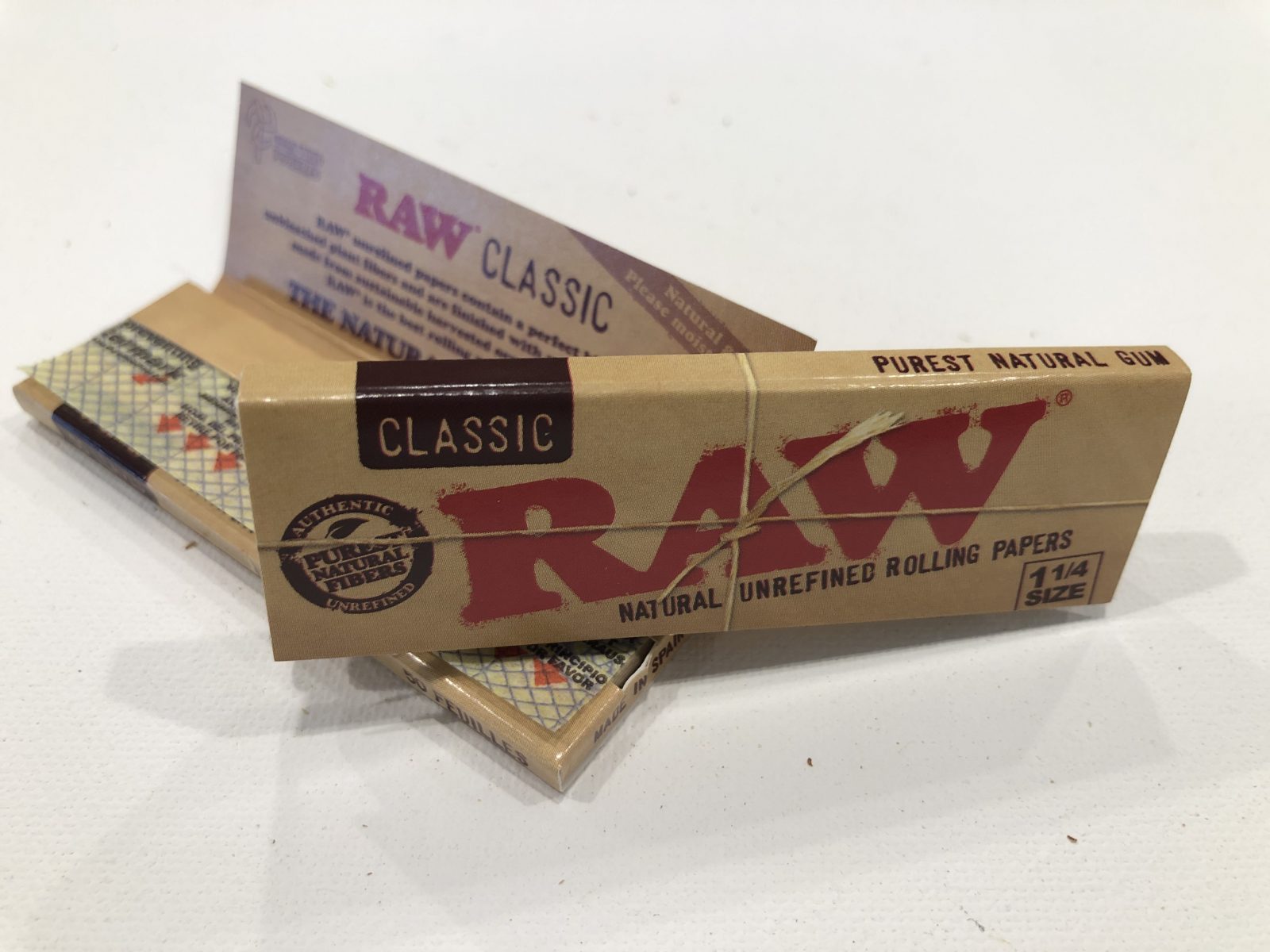 Buy Instant Raw 1 1/4 Classic Rolling Papers at Calgary Cannabis Delivery, Online Order Raw 1 1/4 Classic Rolling Papers at Calgary Weed Delivery, Raw 1 1/4 Classic Rolling Papers Order Now at Calgary Delivery, Raw 1 1/4 Classic Rolling Papers Weed Buying at Calgary Weed Dispensary, Raw 1 1/4 Classic Rolling Papers Cannabis ordering at Calgary Delivery.